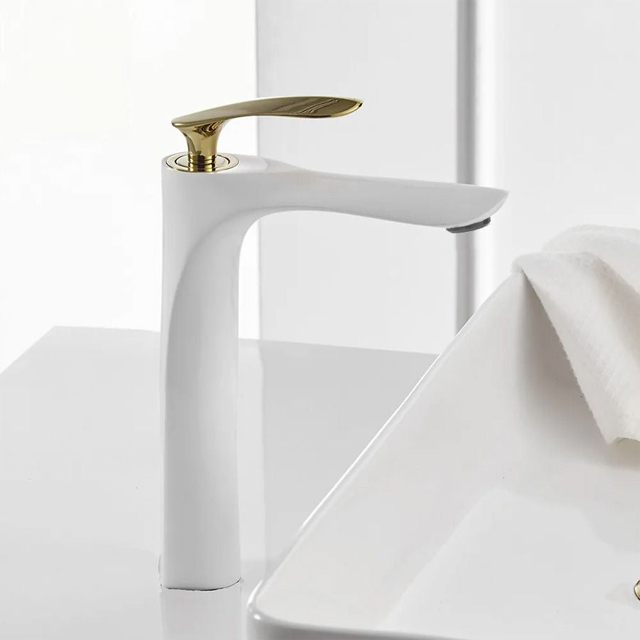 Baterie pentru baie Rea Orbit White Gold High 2