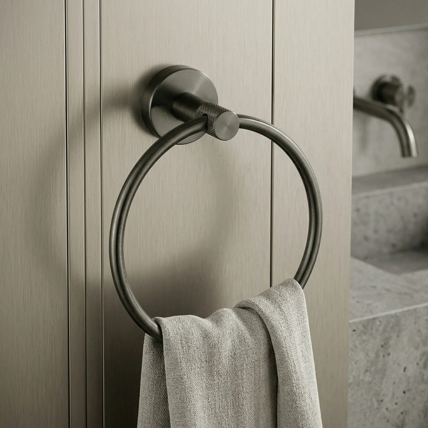 Cuier de baie Ring 6610 Modern Titan 11