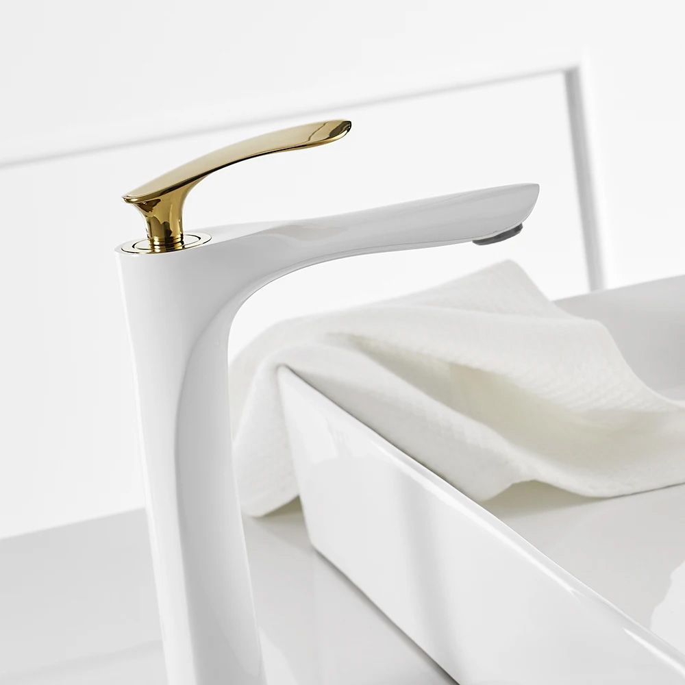 Baterie pentru baie Rea Orbit White Gold High 3