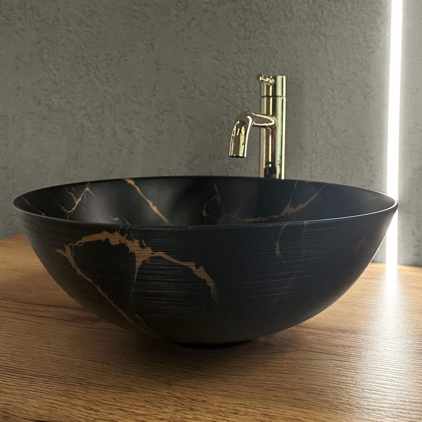 Lavoar ceramic pentru blat Rea Stella Black Marble Brush 2