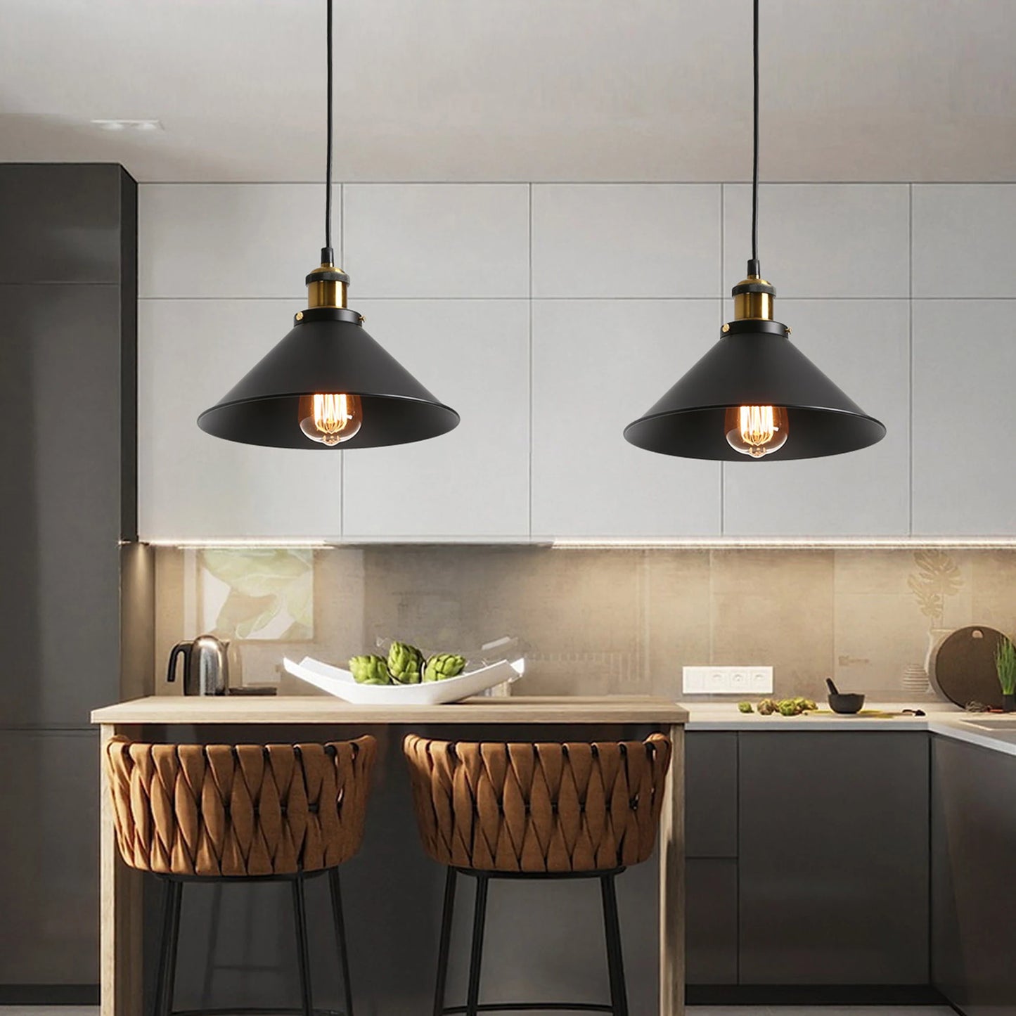 LAMPA DE TAVAN SUSPENDABILA PORTO BLACK 6