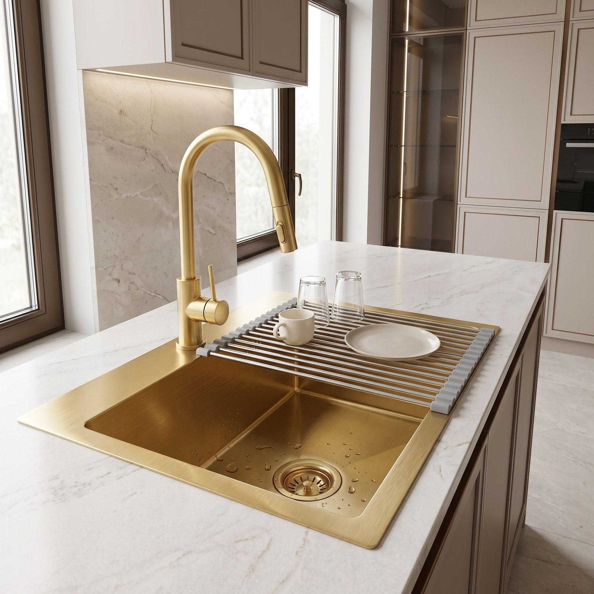Chiuvetă Din Oțel Cu Set De Accesorii 3 Buc. REA Leo 50 Brush Gold Accesorii Bej 6