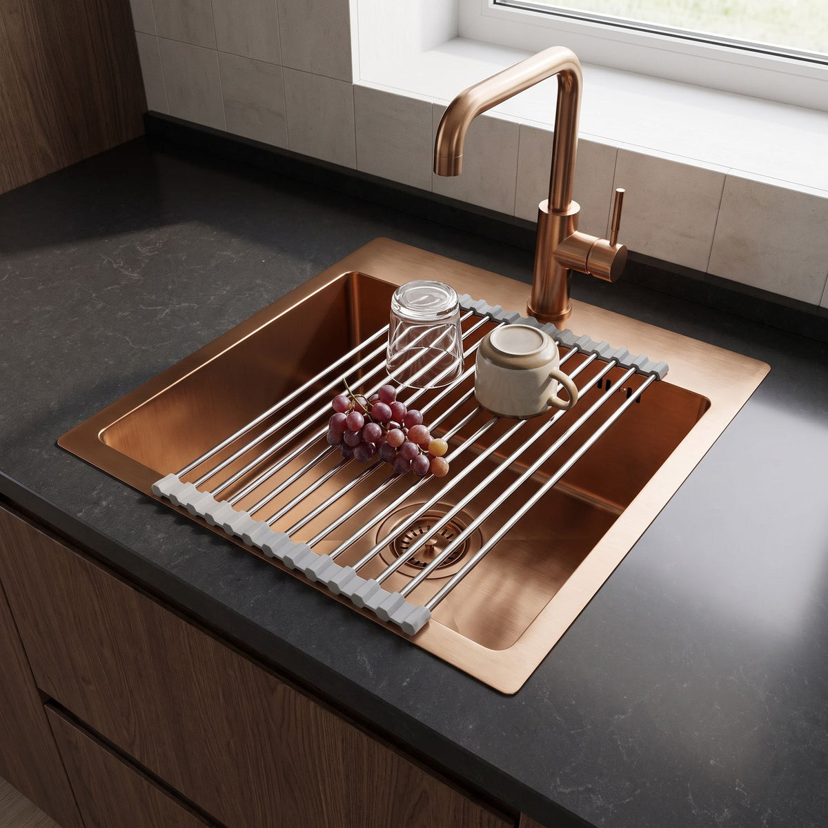 Chiuvetă Din Oțel Cu Set De Accesorii 3 Buc. REA Leo 40 Brush Copper Accesorii Bej 6