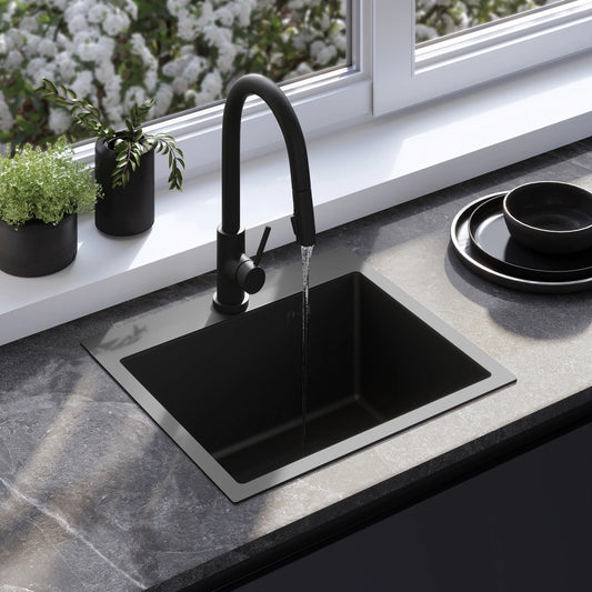 Chiuvetă inox Leo 50 Black cu robinet de bucătărie 1