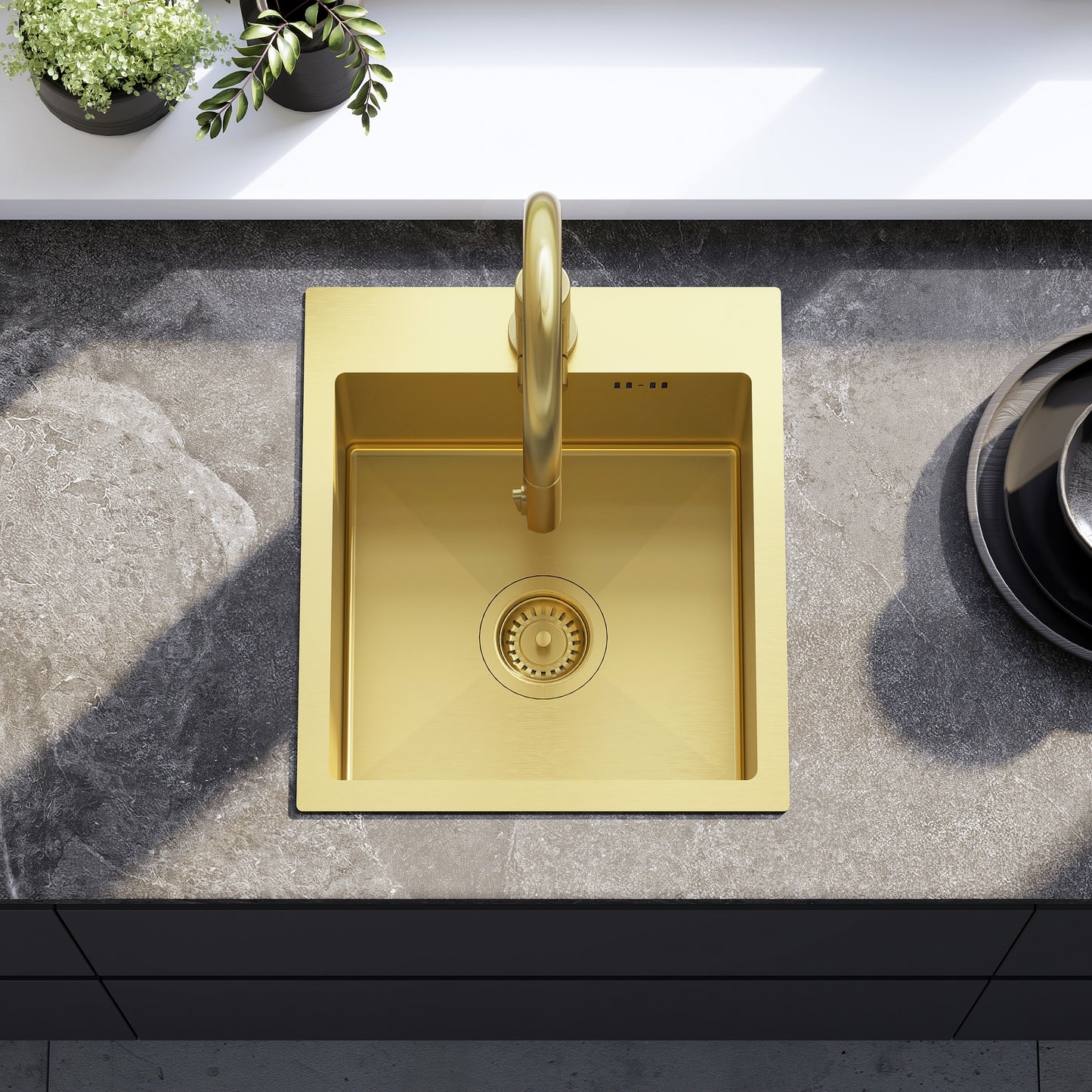 Chiuvetă Inox Leo 40 Brush Gold cu robinet de bucătărie 4
