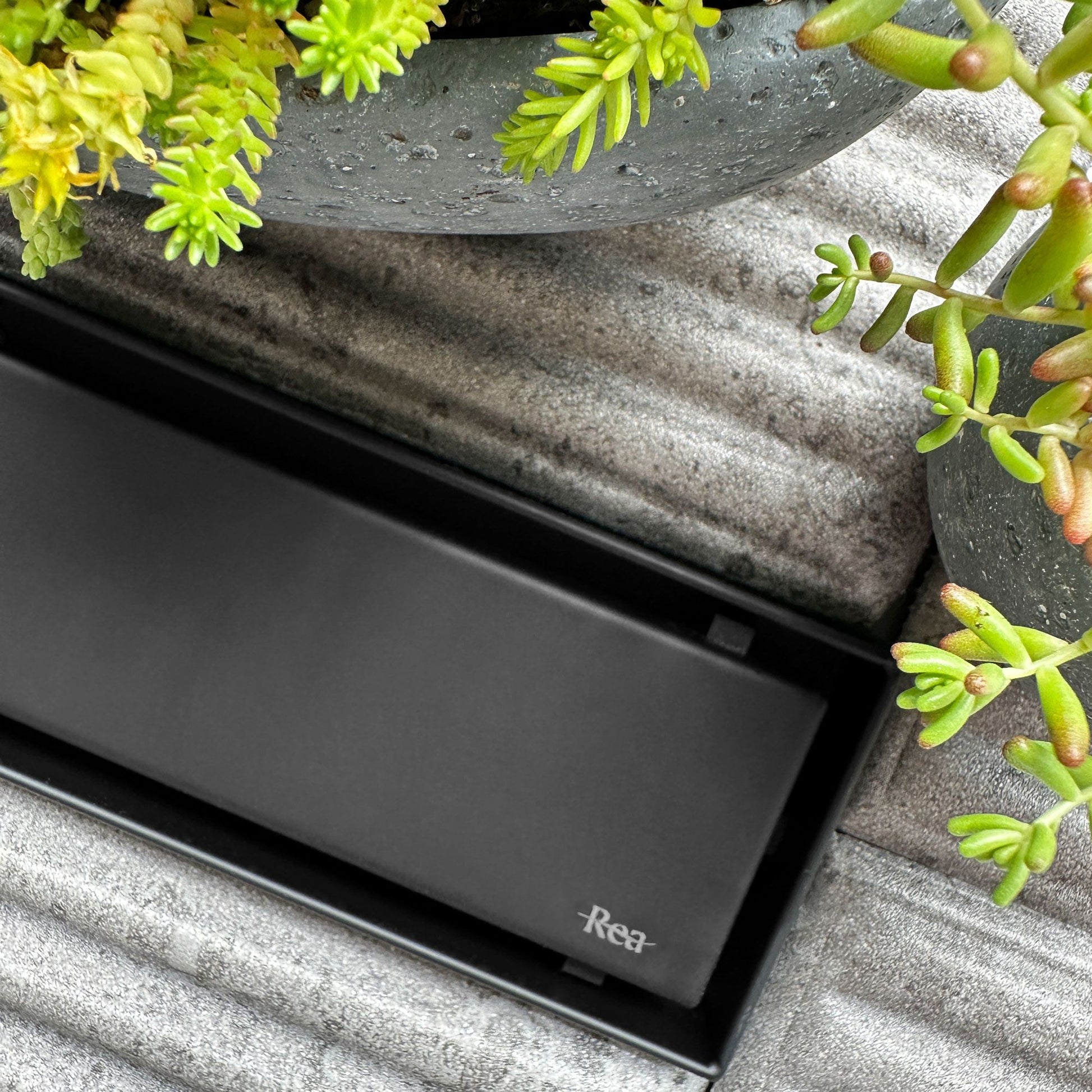 Rigola dus REA Neox pro Black 90 9
