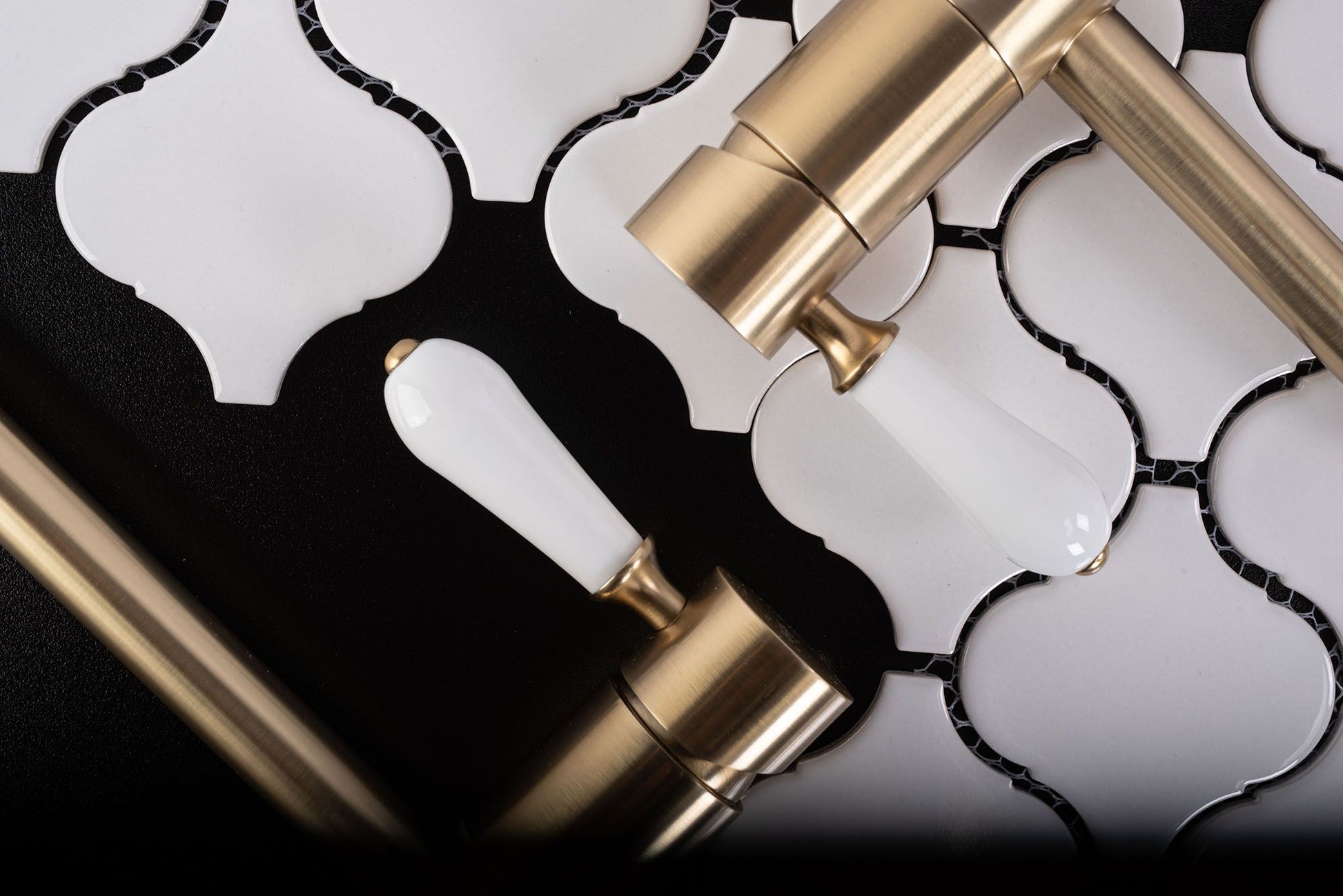 Set de dus incastrat Rea Serra Brush Gold + BOX 8