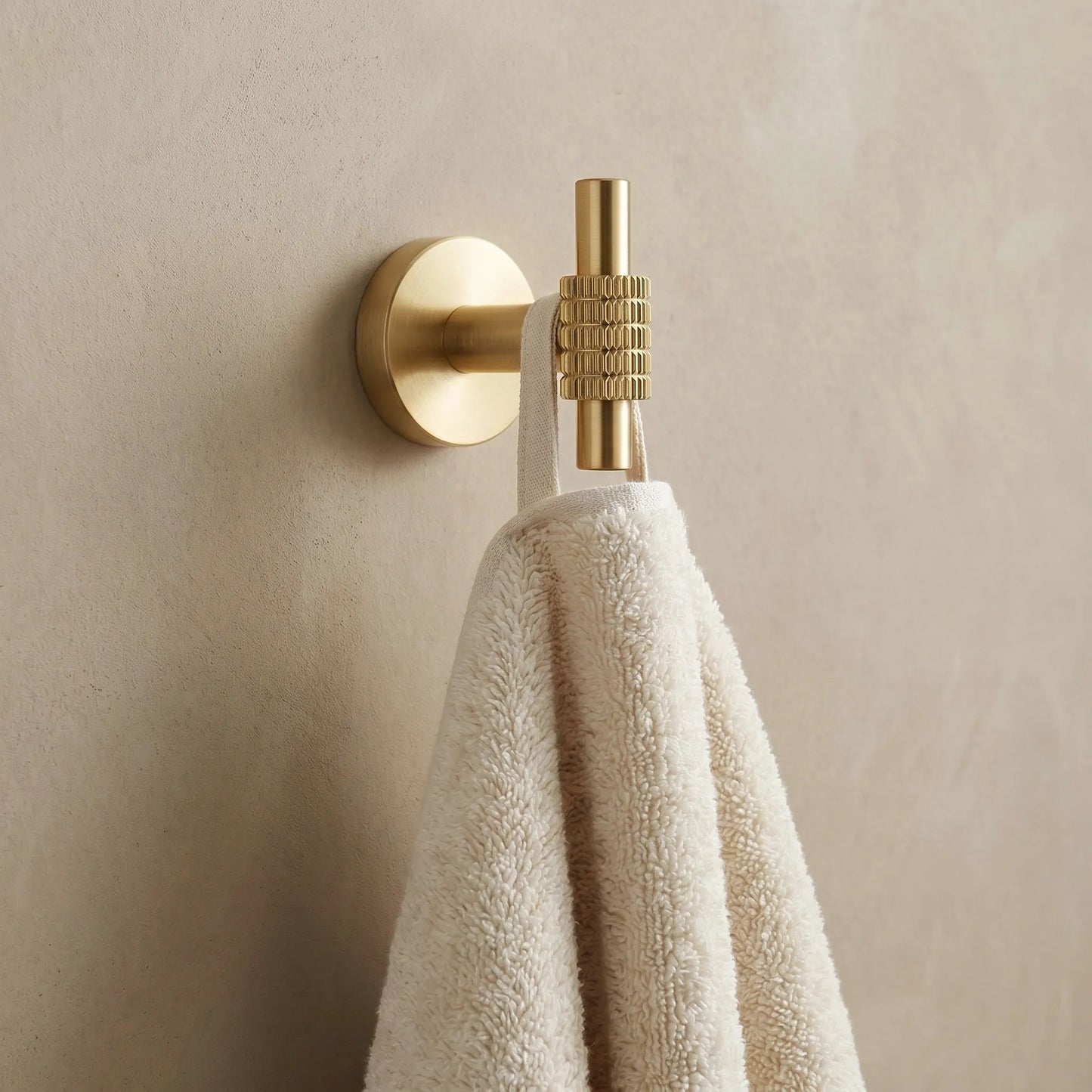 Cuier de baie 29104 Rivo Brush Gold  2