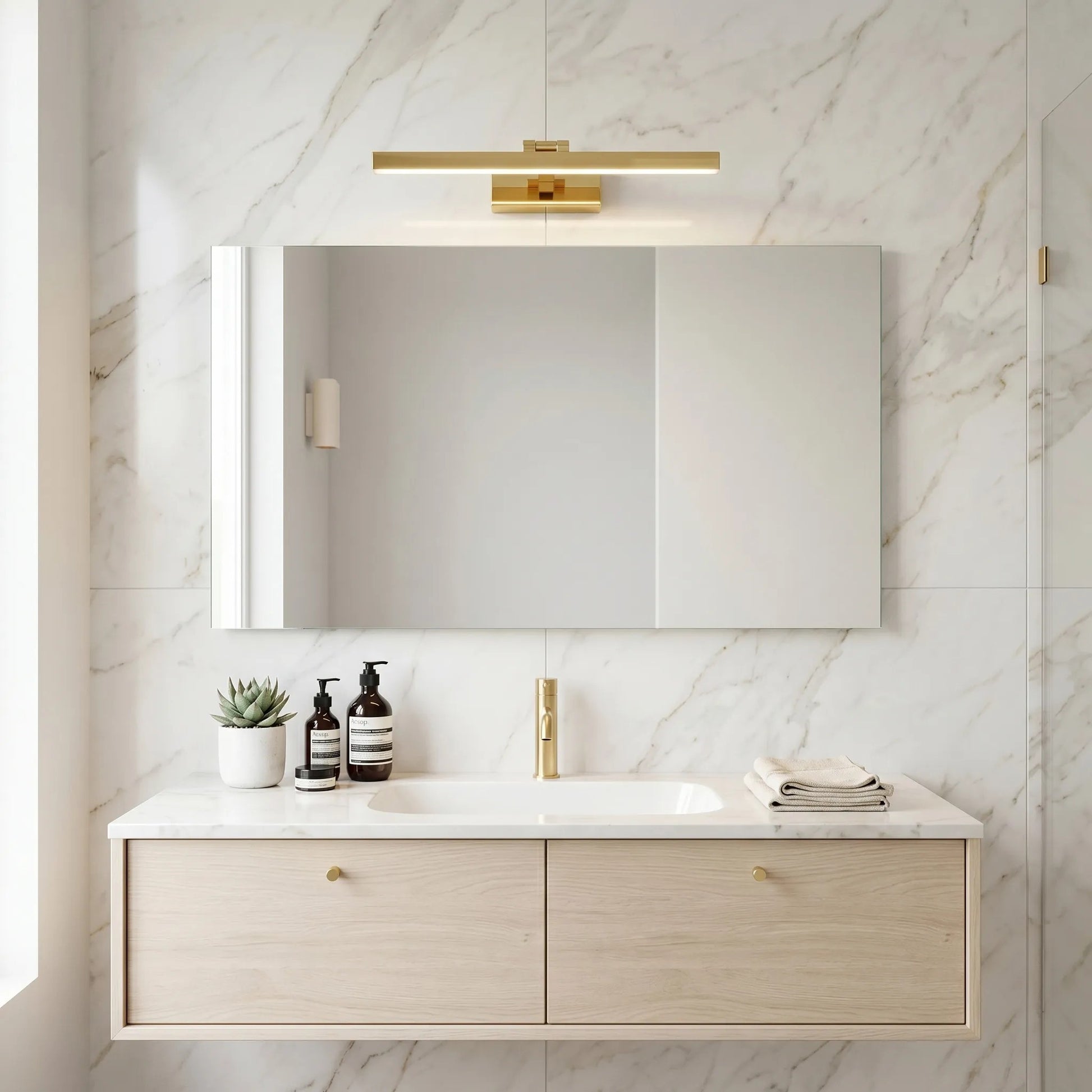 Aplică LED pentru baie APP1860-1W 40cm GOLD  2