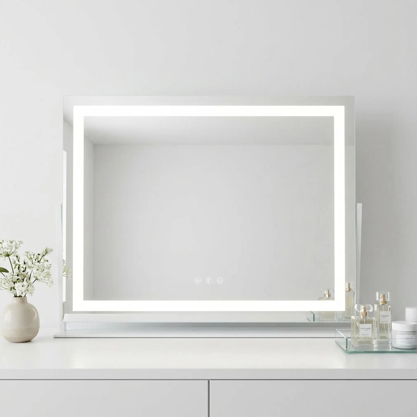 Oglindă LED STUDIO White 58x45  3