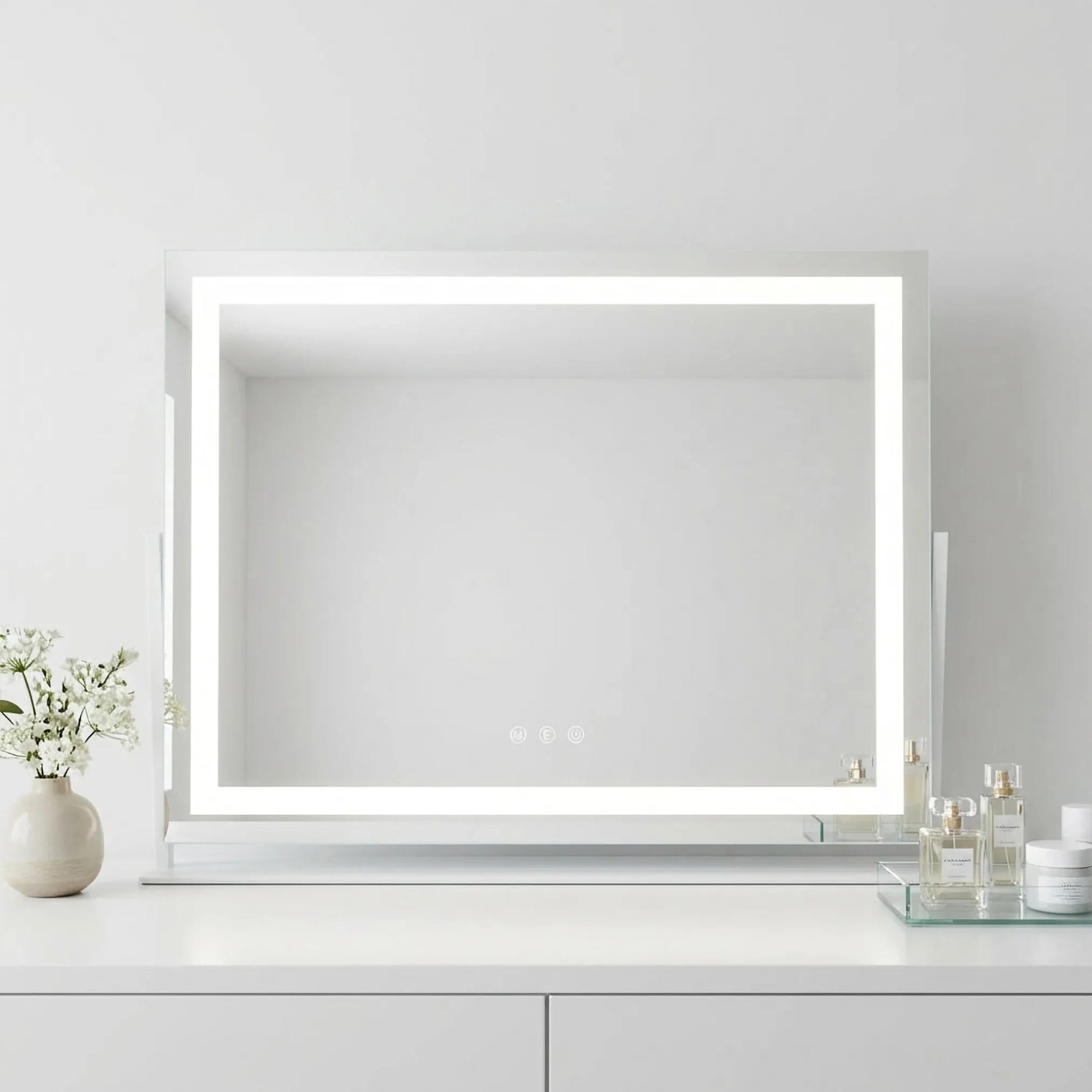 Oglindă LED STUDIO White 58x45  3