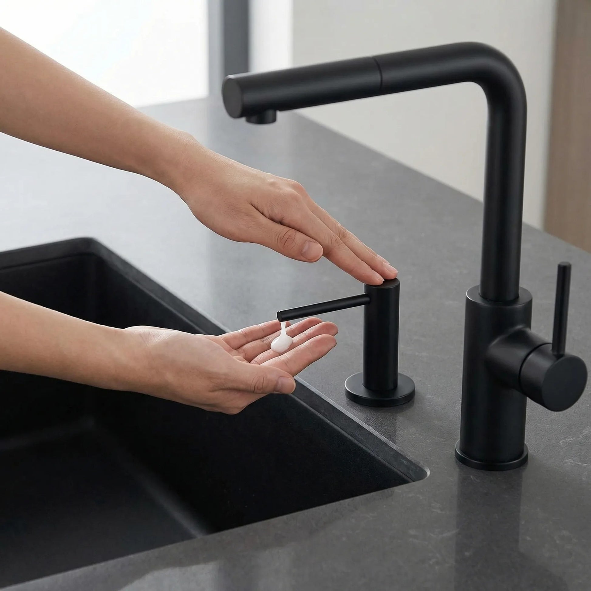 Dispenser chuveta pentru detergent Rea DEX Black  3