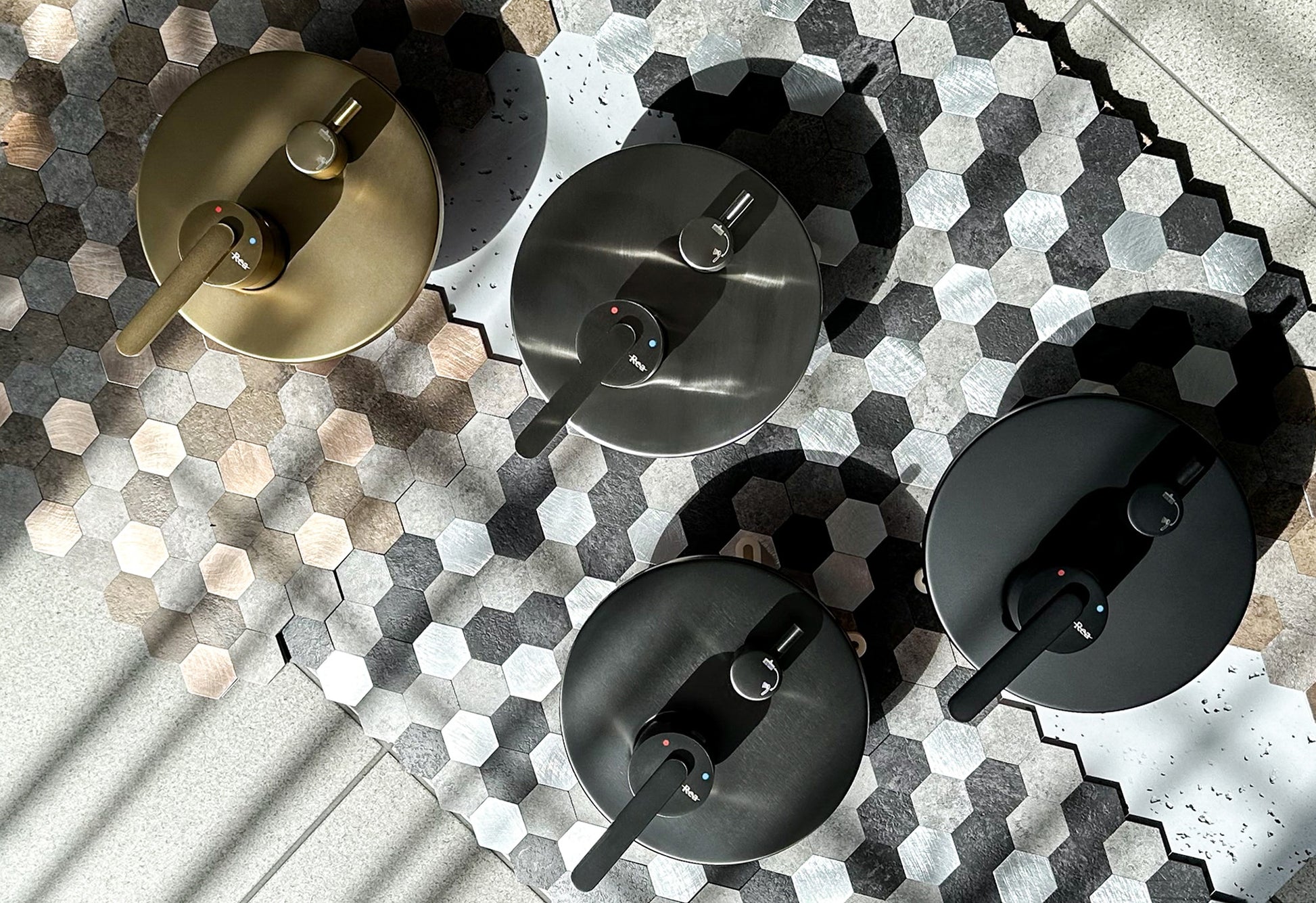 Set De Dus Incastrat Rea Ontario Brush Gold + Box  6