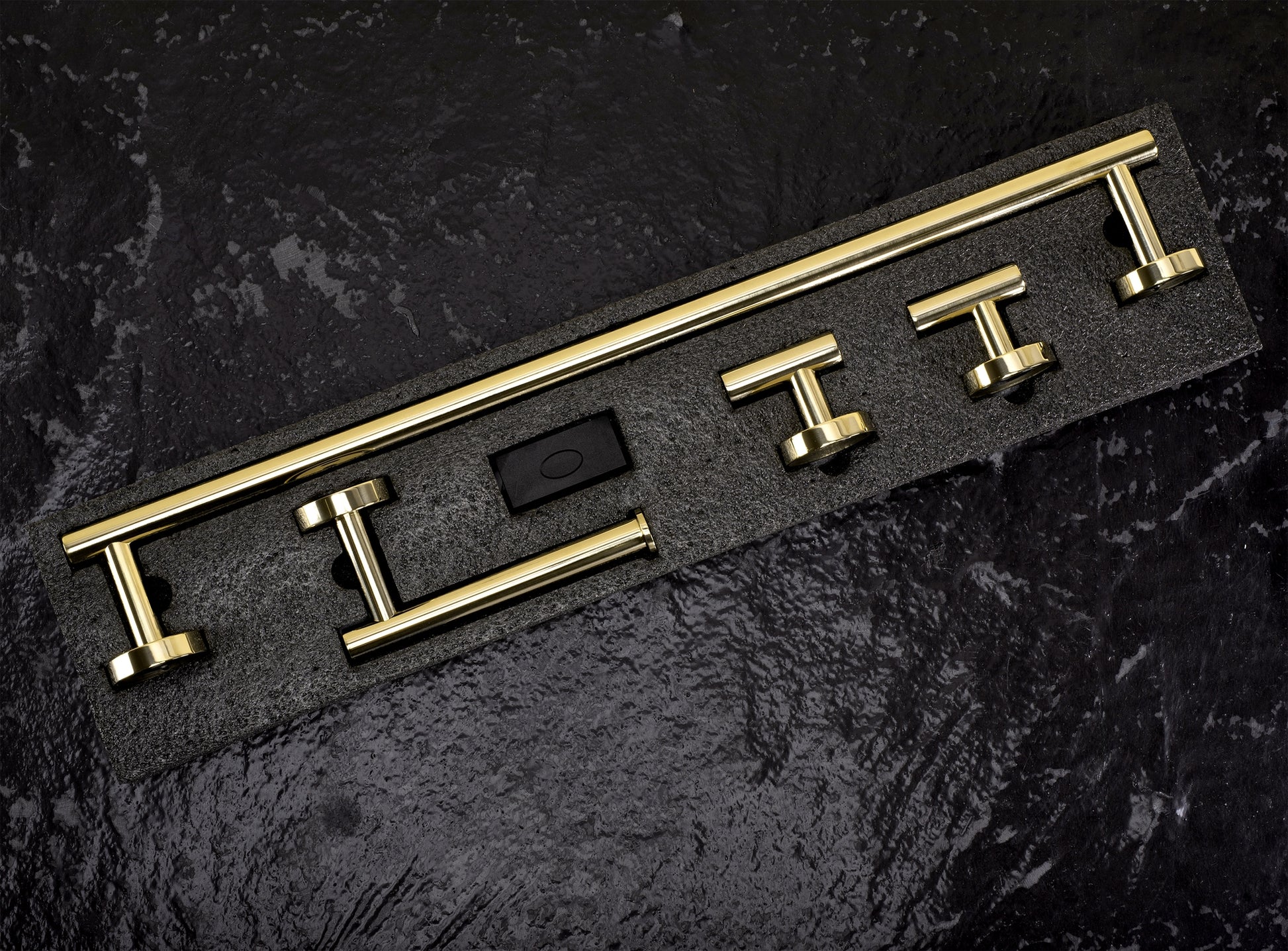 Set Accesorii Pentru Baie Ari Gold 4 Piese  7