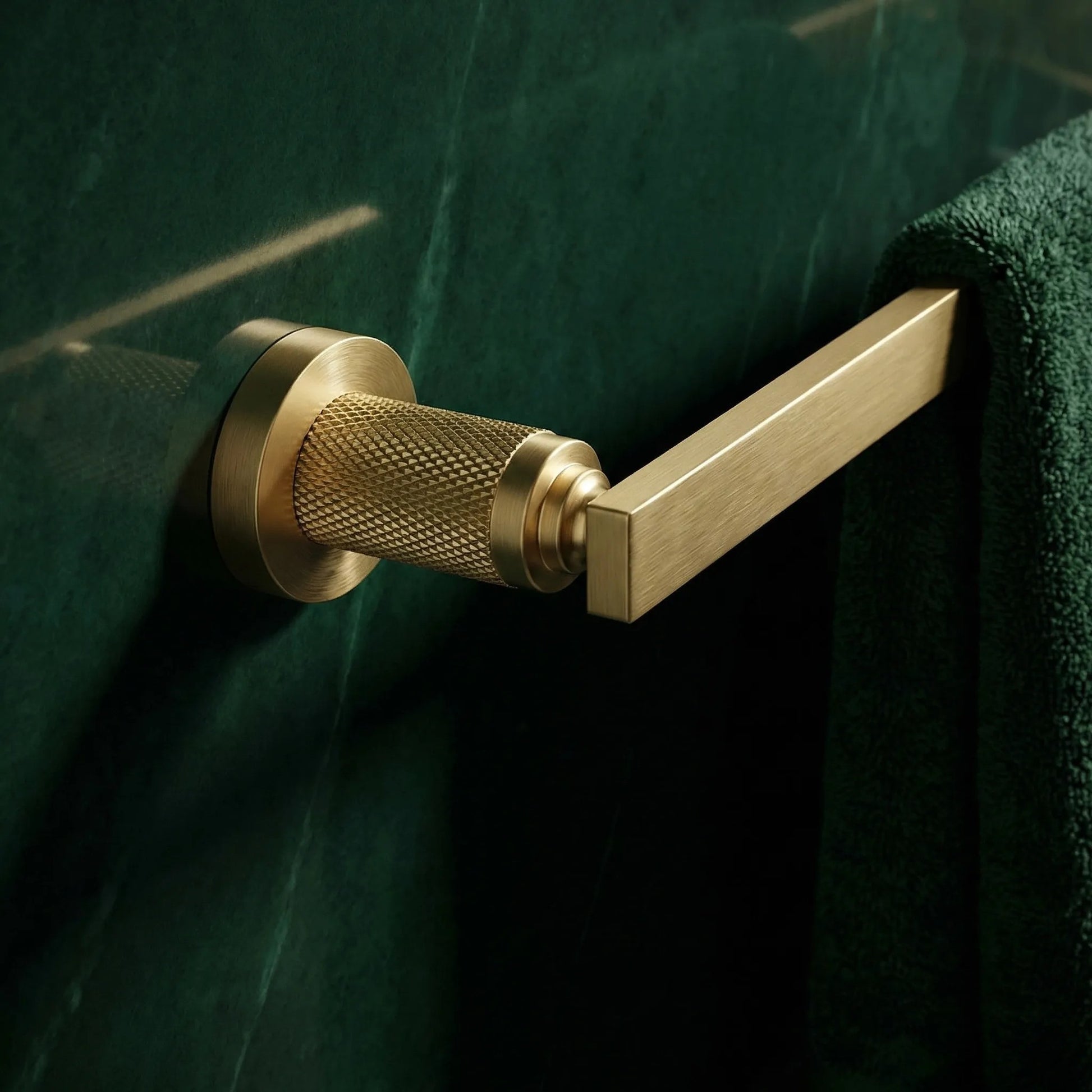 Cuier de baie 81301 Rivo Brush Gold  4