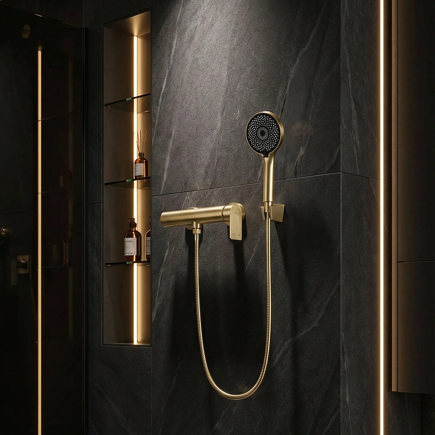 Baterie de duș Rea Hunter Brushed Gold  4