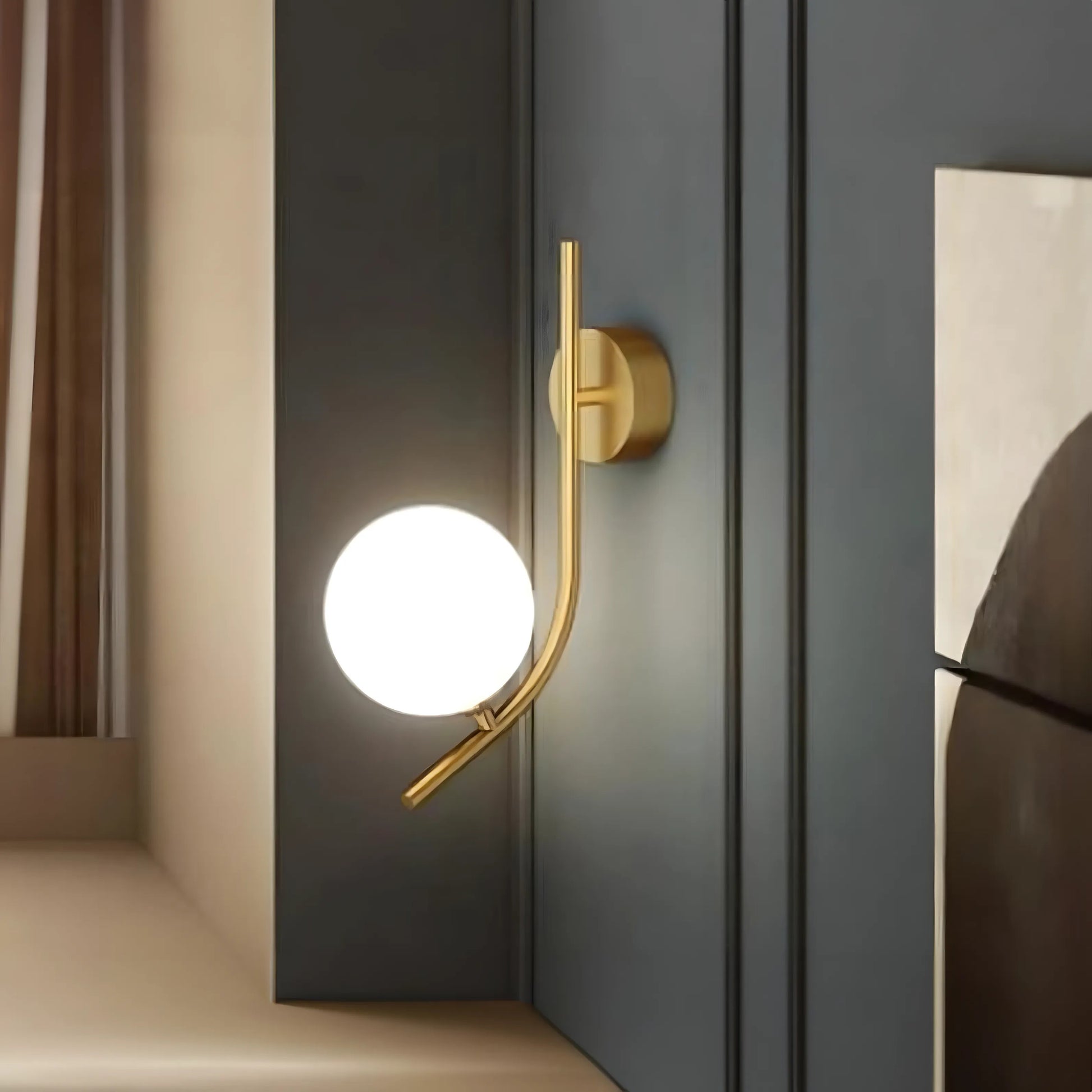 Lampa de perete G104-1W Gold  4