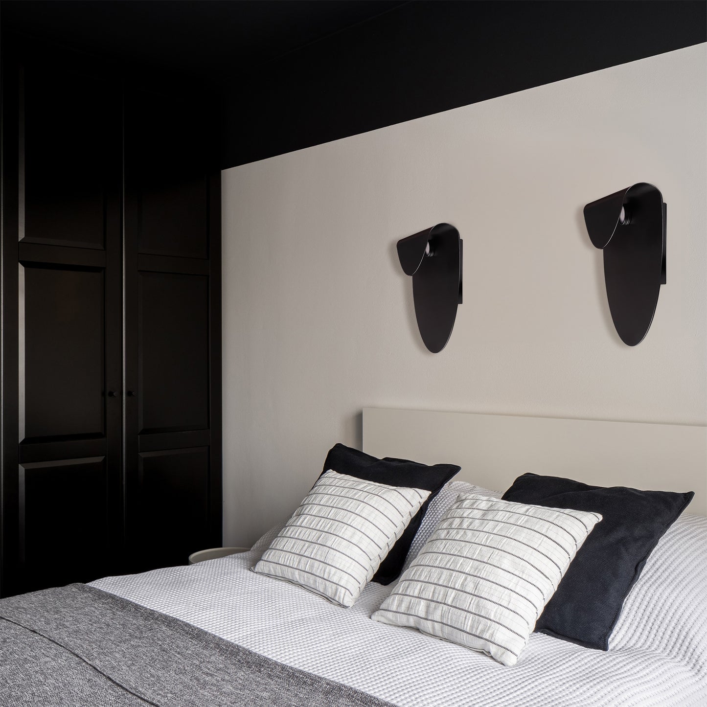 Lampa De Perete App1429-w Black  8