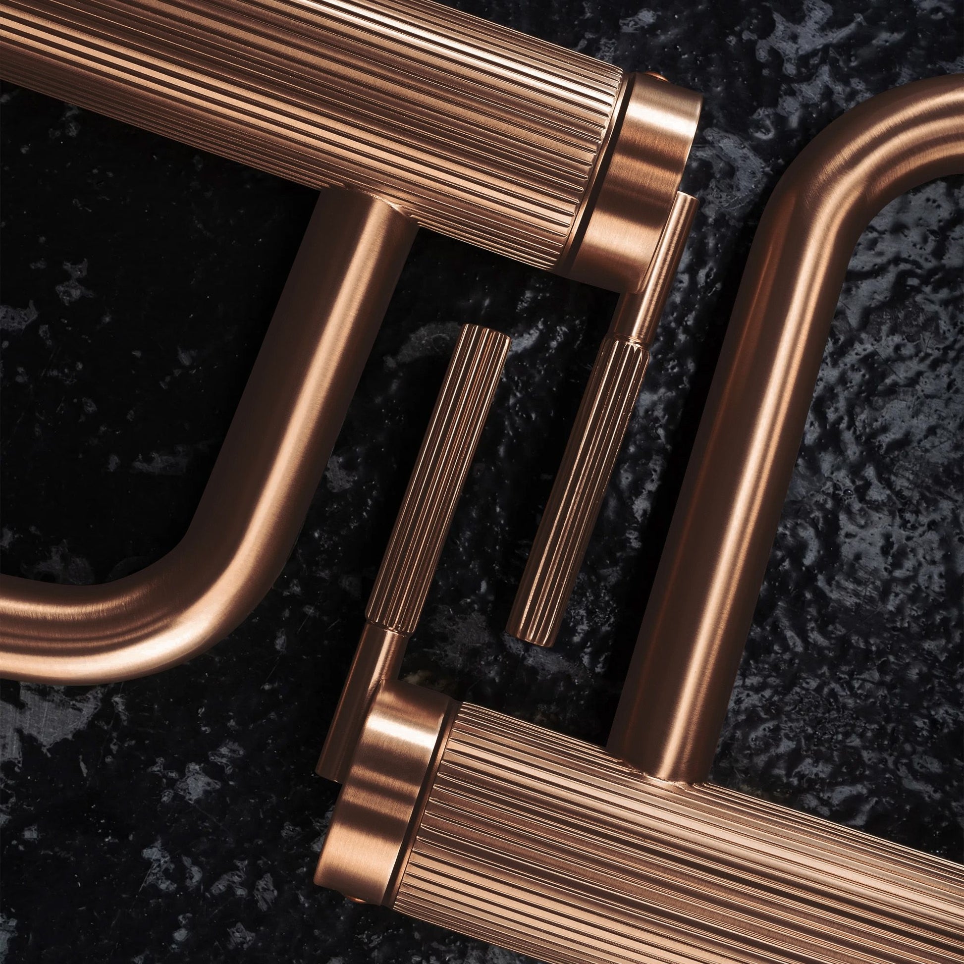 Baterie Pentru Baie Rea Argon Brush Copper Low  2