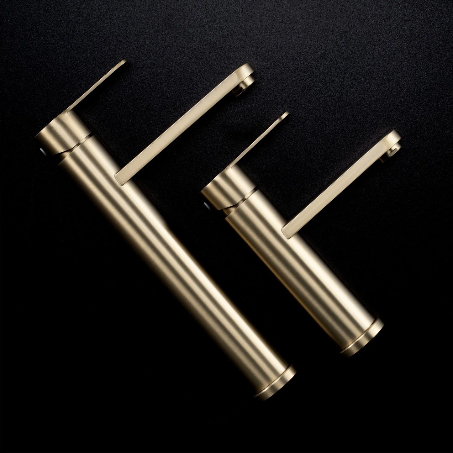 Baterie pentru baie Rea Arcos Brush Gold  7