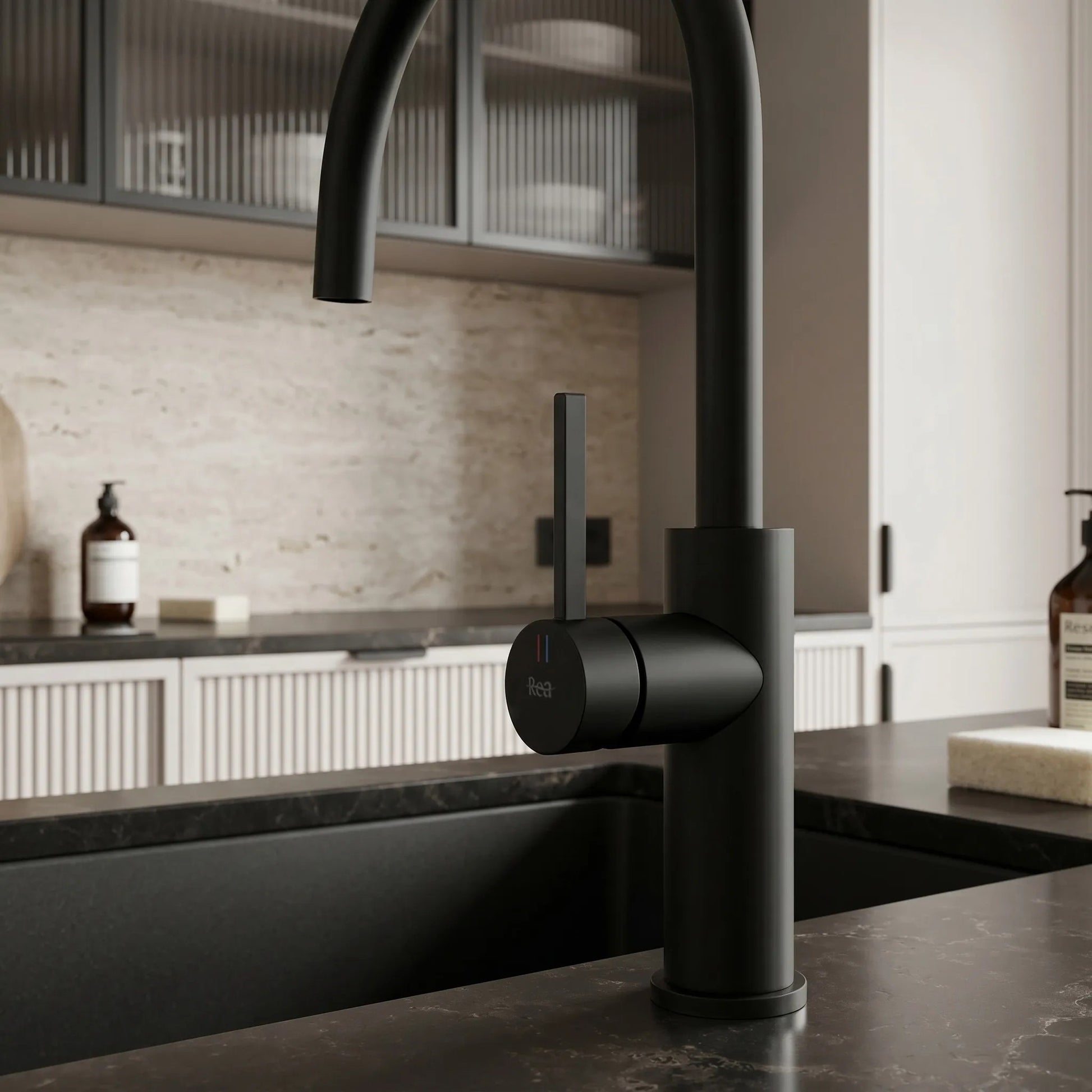 Baterie De Bucătărie REA Rivo Black 7