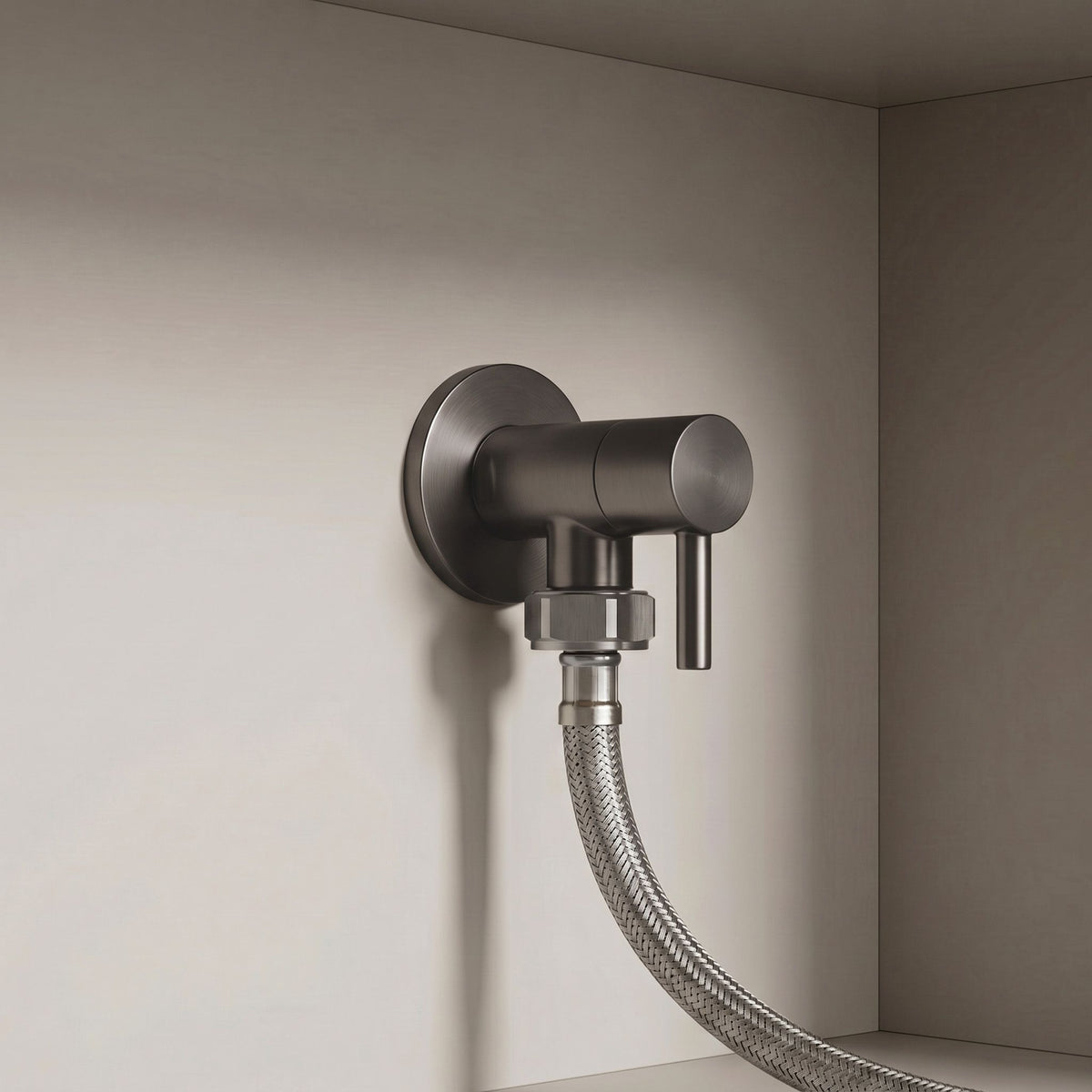 Robinet Colțar 1/2" X 3/4" Titan 5