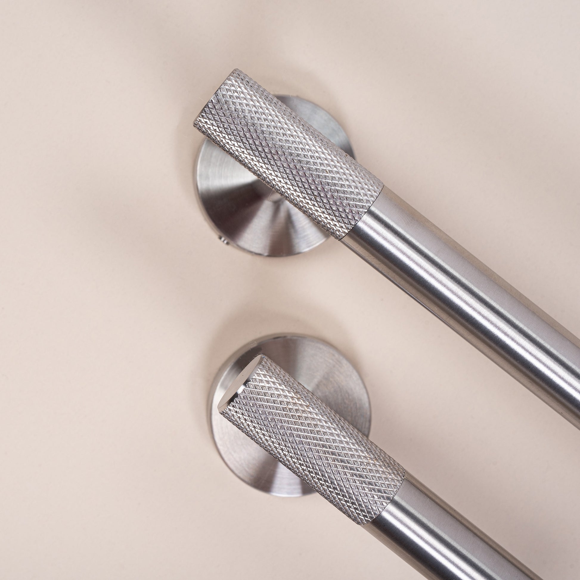 Cuier de baie Ring 6610 Modern Brush Nickel  7