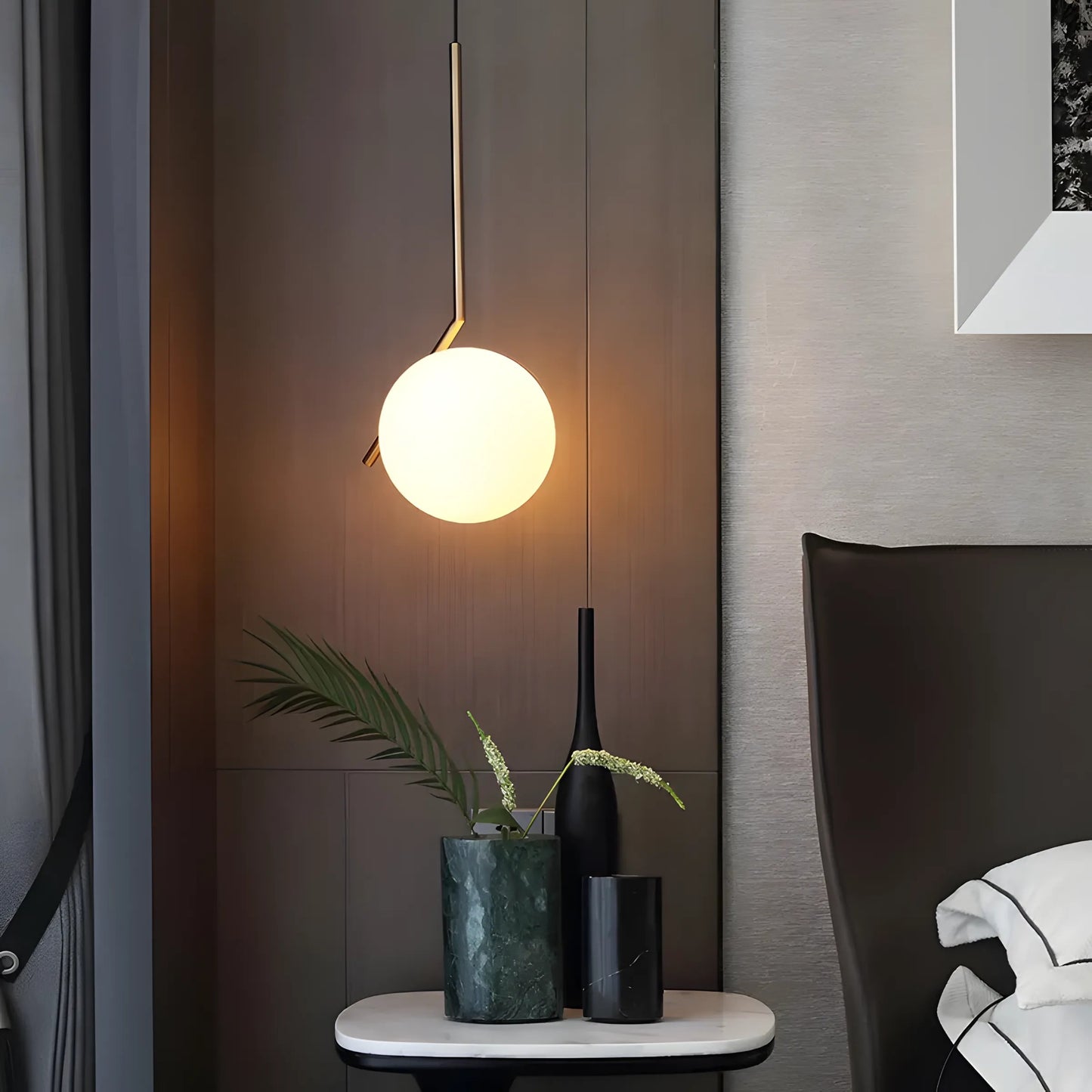 Lampă de tavan suspendata din sticlă aurie alba G106-1W Gold White  9