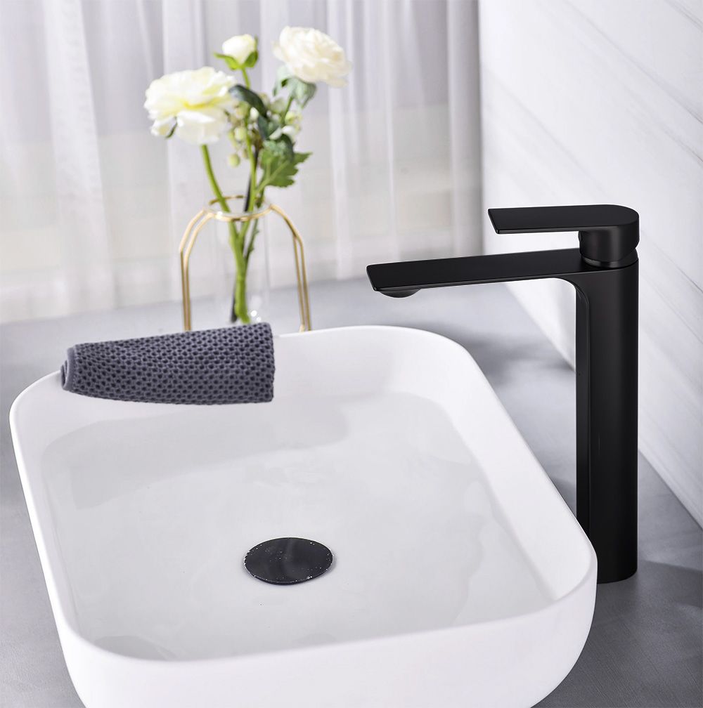 Baterie pentru baie REA Urban Black High  2