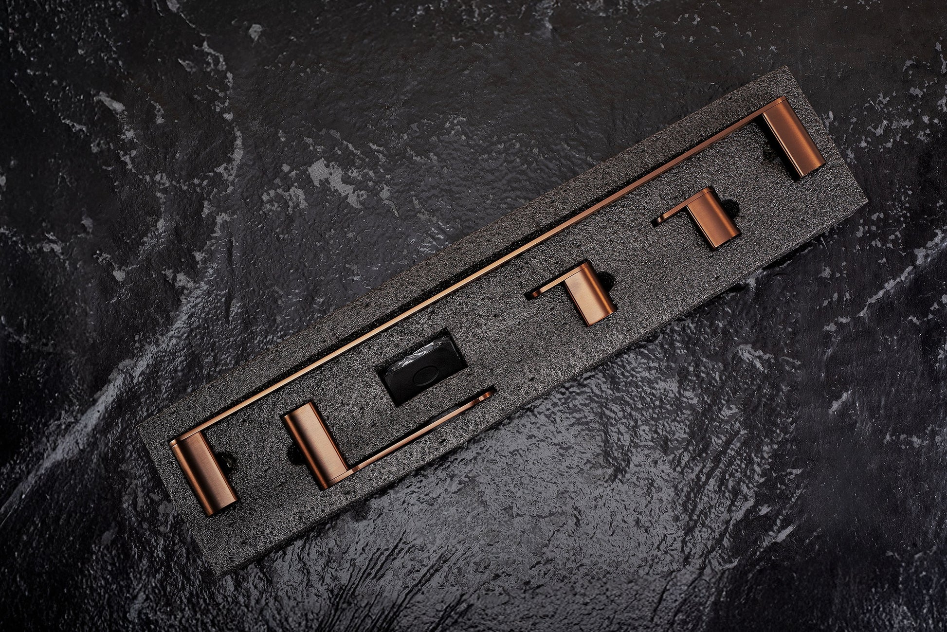 Set Accesorii Pentru Baie Mati Brush Copper 4 Piese  7