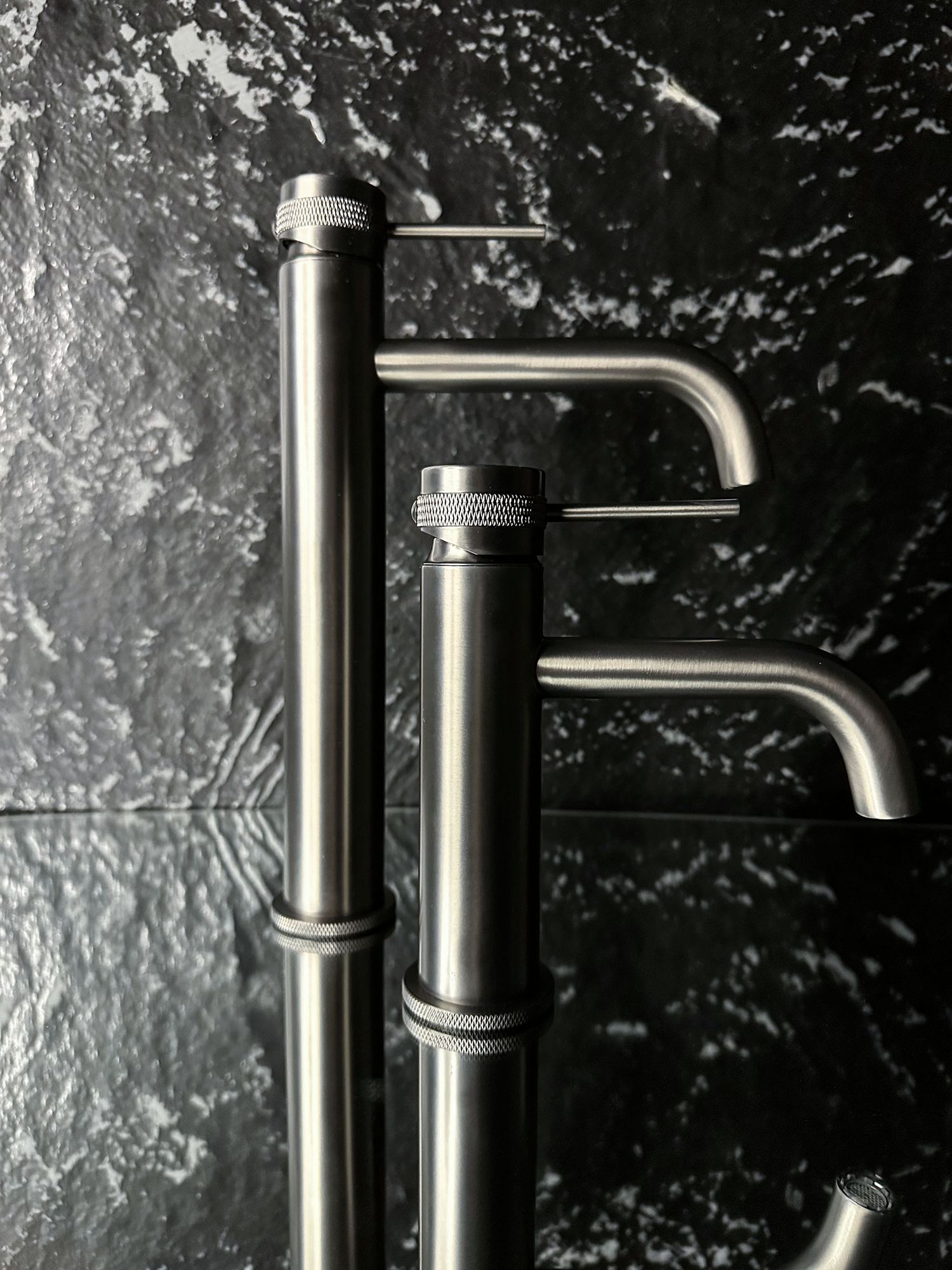 Baterie pentru baie Rea Lungo Grip Gun Grey high  3