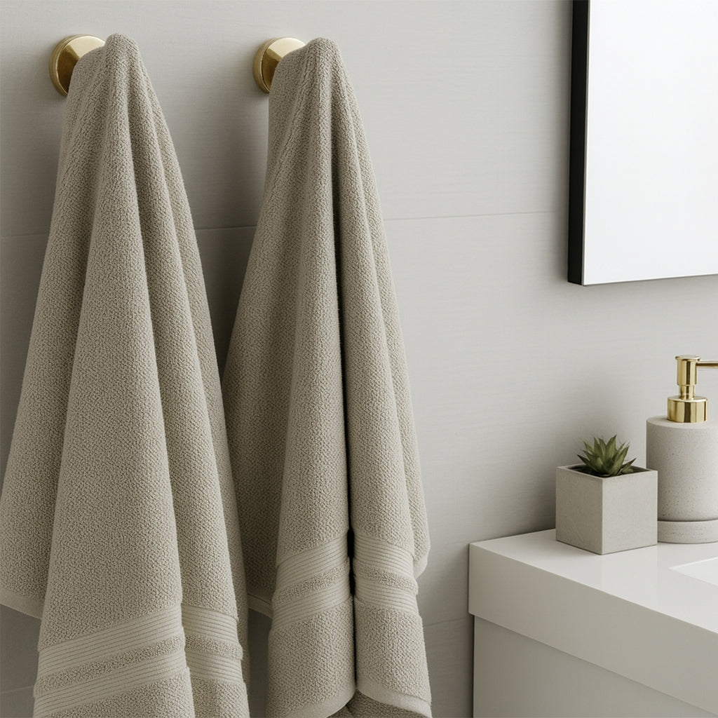 Set Accesorii Pentru Baie Ari Gold 4 Piese  6